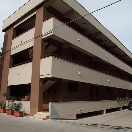 Emma'S House Apartment Cefalu Exterior photo